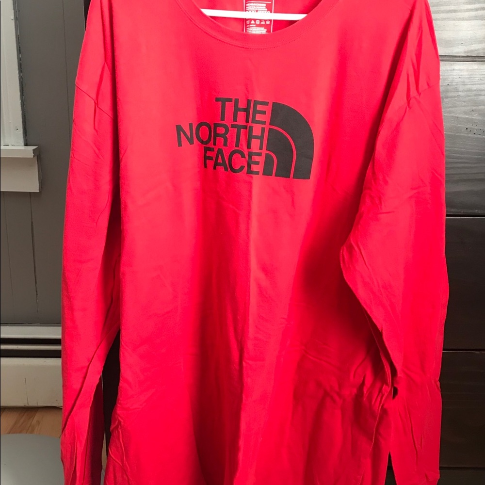 Men’s North Face Long Sleeve Shirt